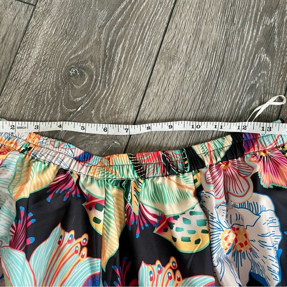 🌺 Christian Siriano maxi circle skirt- worn once! Like new! Flirty, fashionable - Picture 5 of 9